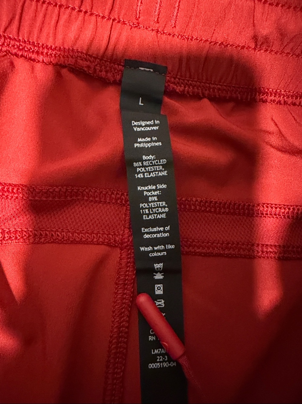 Men’s Lululemon’s running shorts size large - Picture 4 of 5